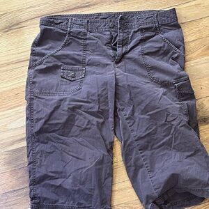 Columbia Gray Women's Cargo Shorts